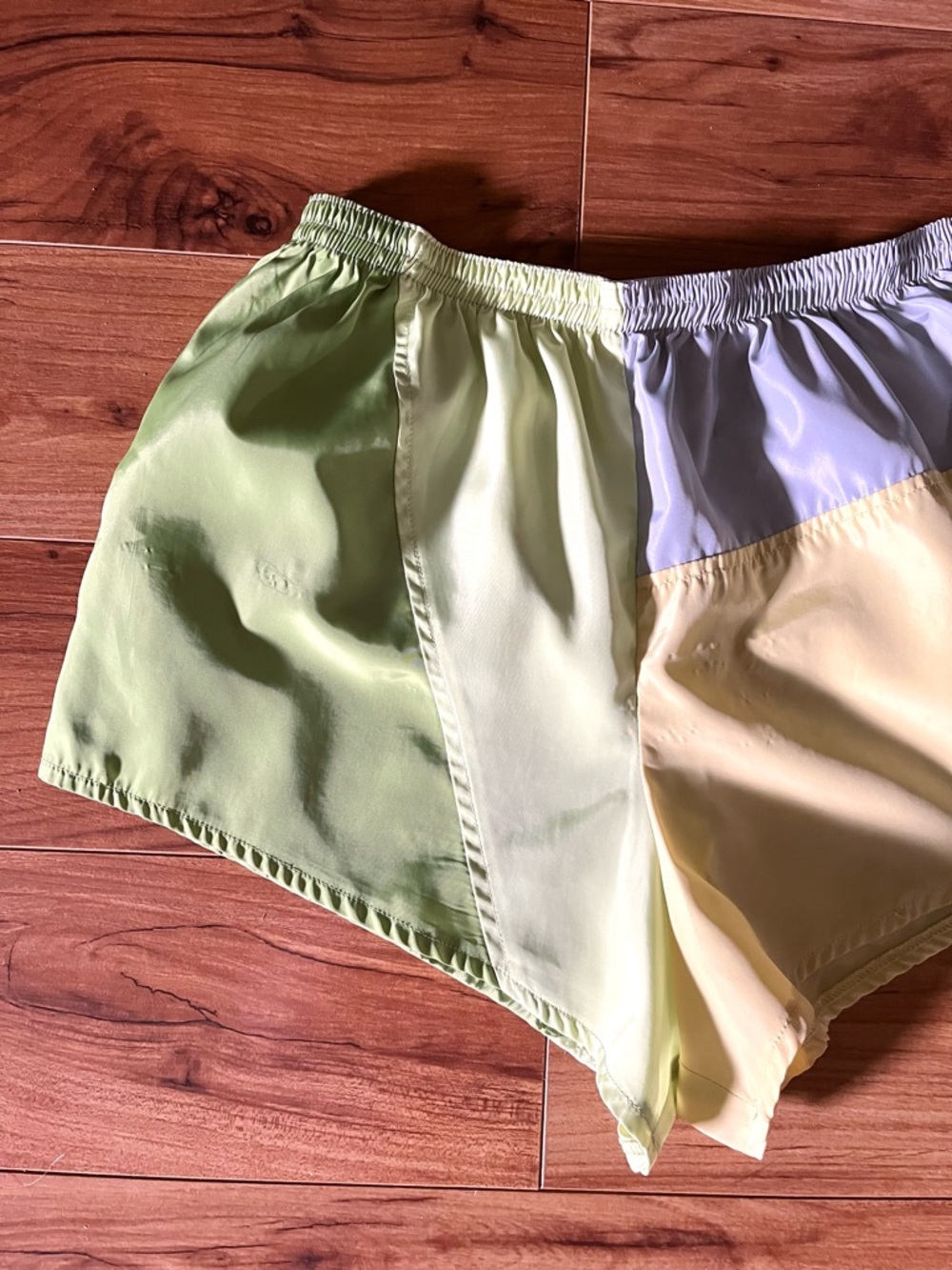 Urban Outfitters Nylon Running Shorts Small - Picture 3 of 12